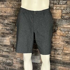 Under Armour Gray Flat Front Shorts Casual Comfort